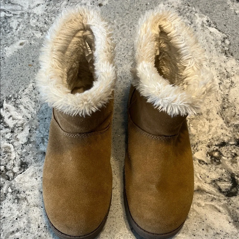 Tan Suede Ankle Boots Size 6 EUC